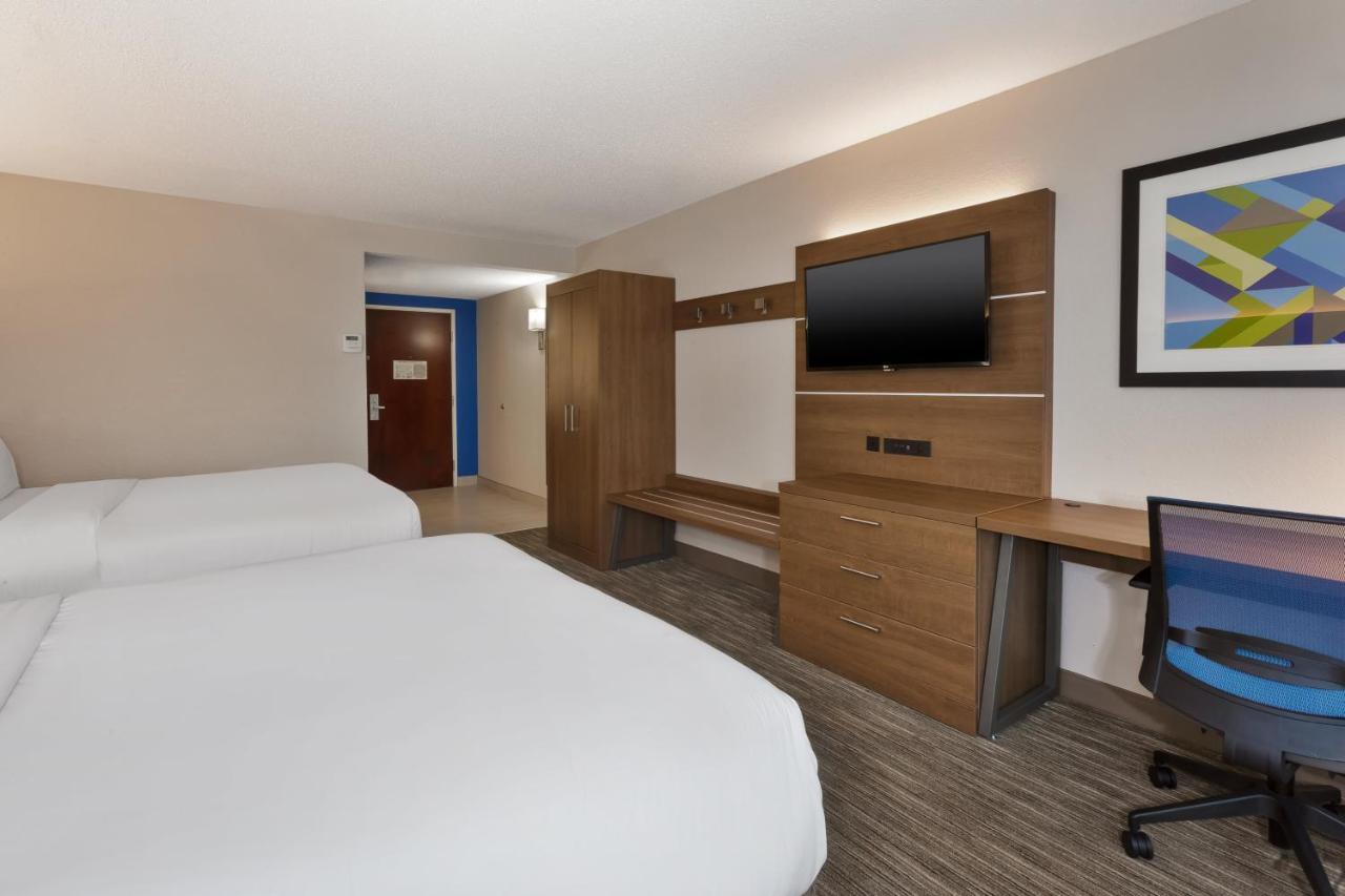 Holiday Inn Express & Suites Chesapeake By Ihg Exterior foto